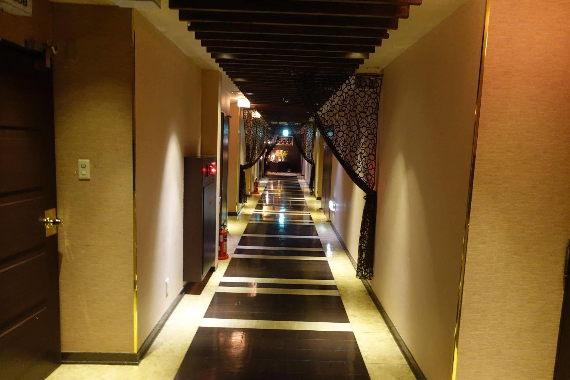 ホテル ポルト 男塾ホテルグループ (Adults Only) Himeji Exterior foto